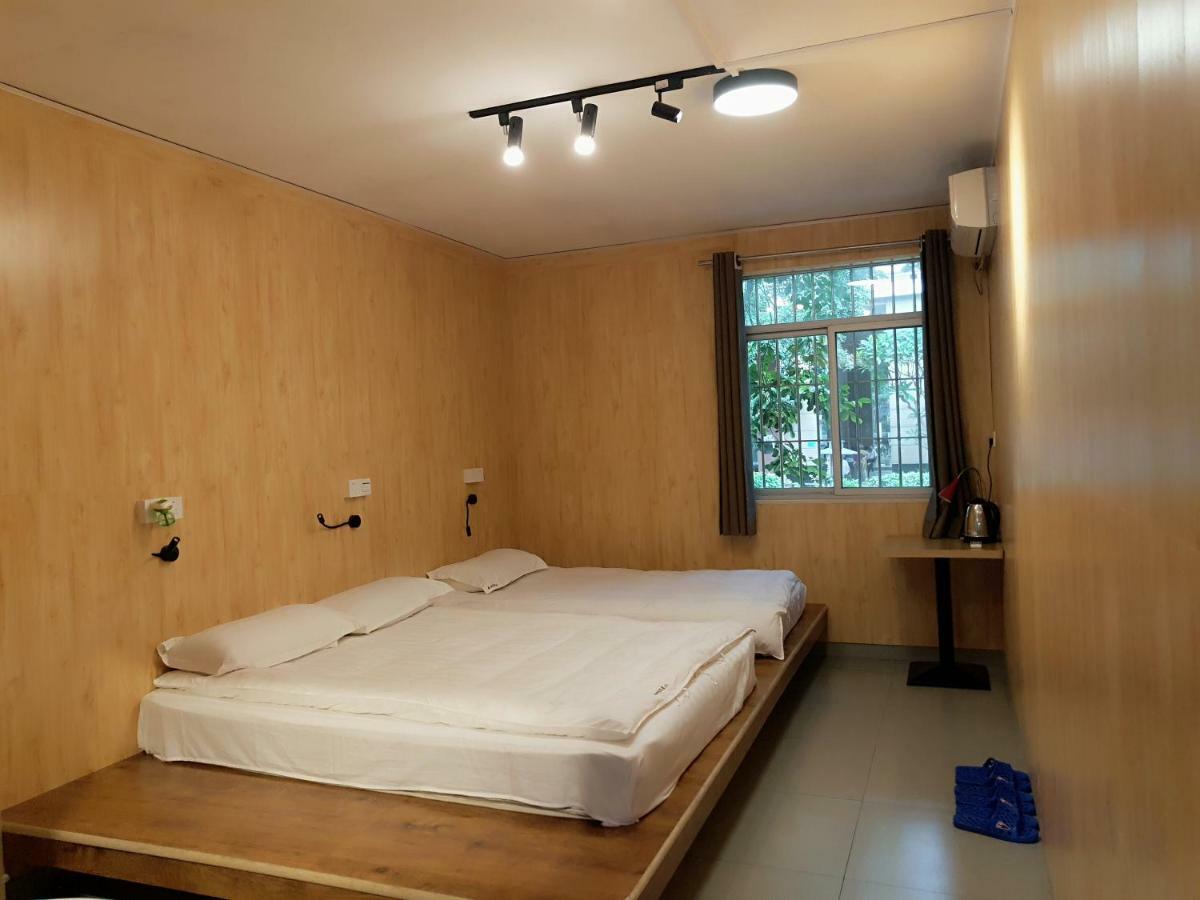 Dong Shan Gaga Hostel Guangzhou Exteriör bild